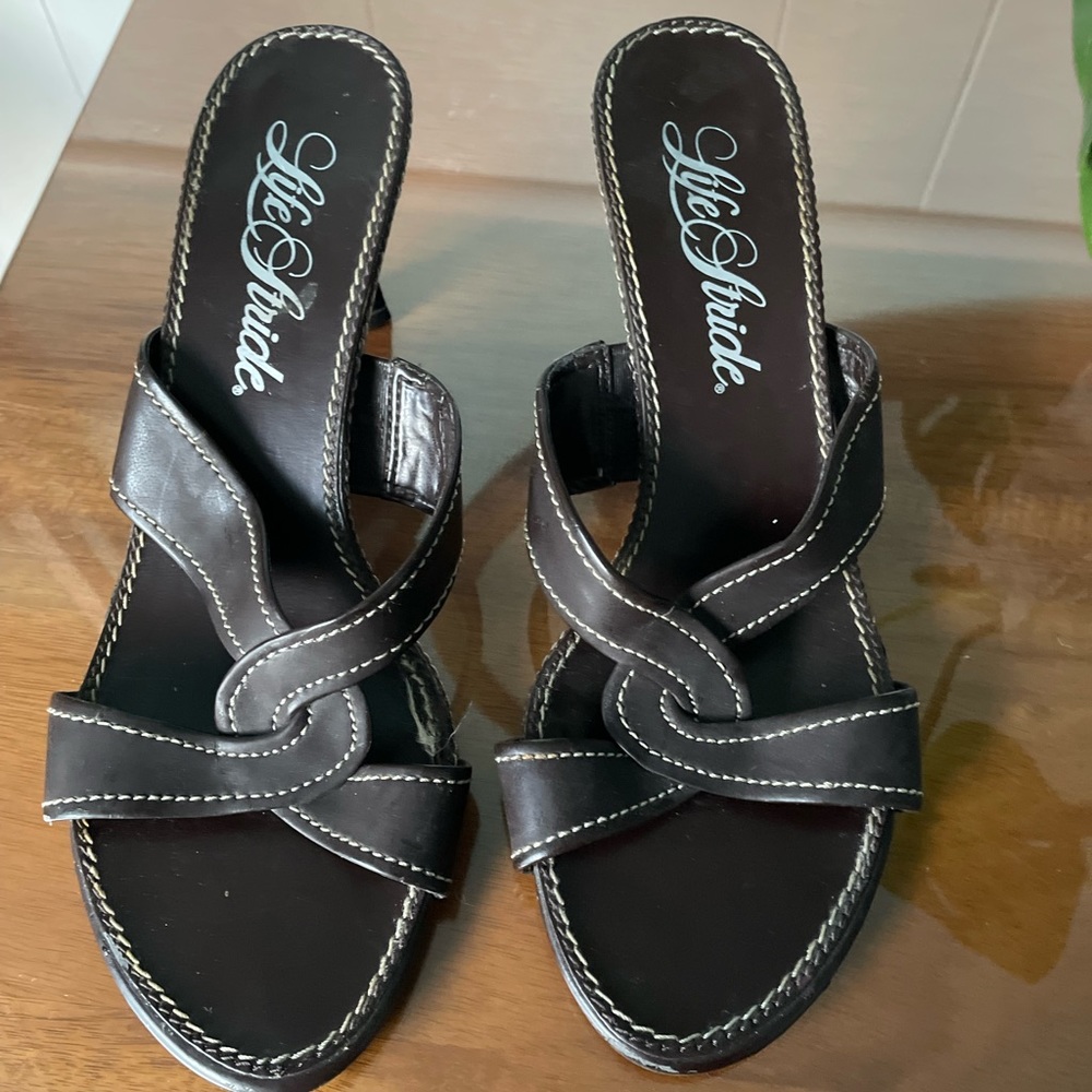 Women’s Dark Brown Slide Sandal